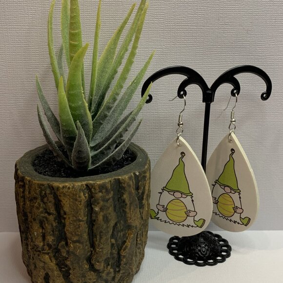 Easter Egg Earring, Easter Basket Gift, Gnome Dwarf Earring Earring, Easter - Picture 4 of 4
